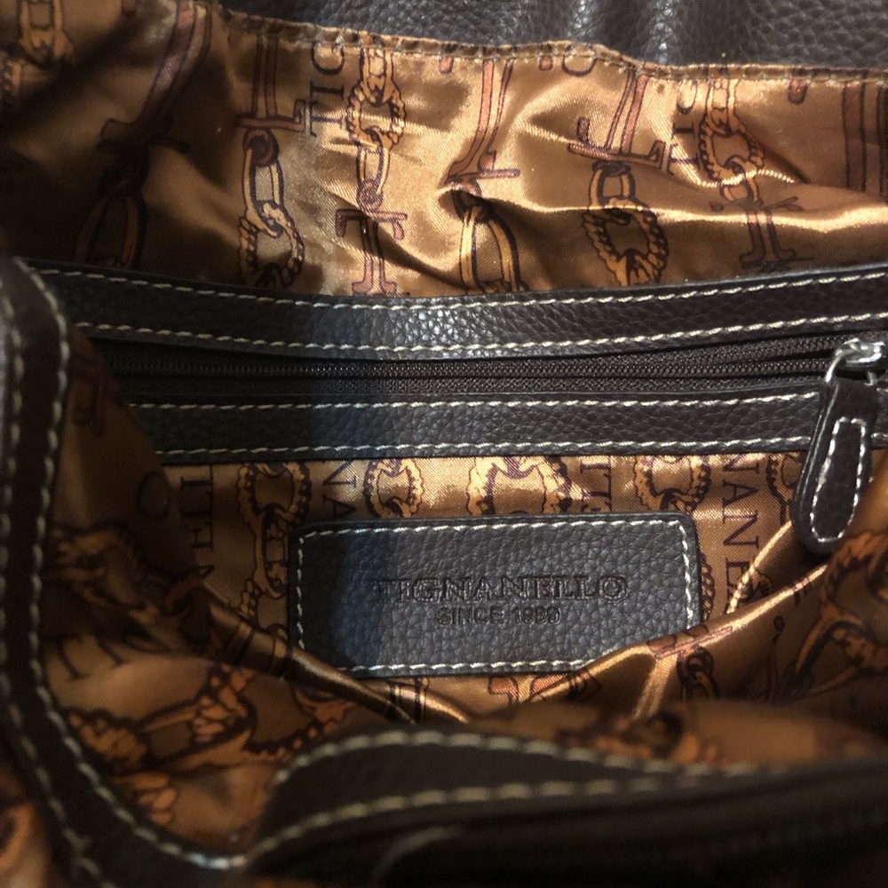 Tignanello Leather Bag - Picture 5 of 9